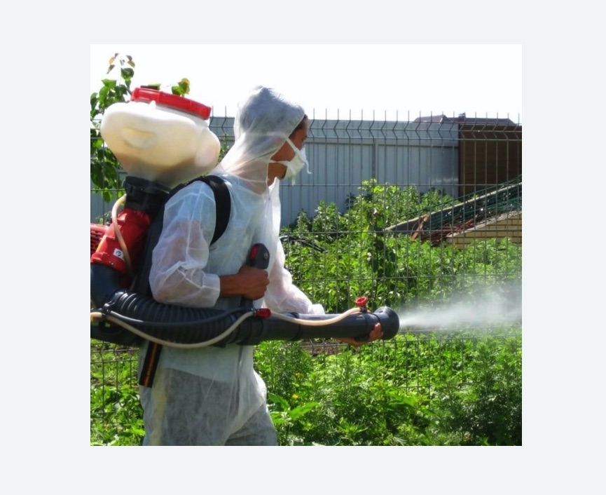 Акарицидная обработка территории в Сиверском